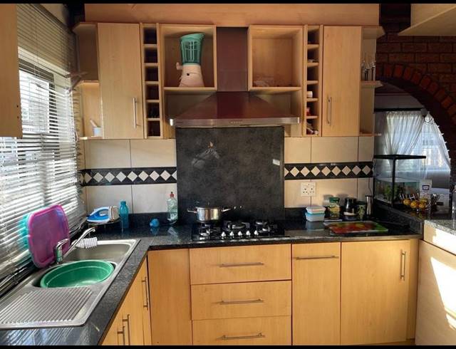 3 BEDROOM HOUSE FOR SALE IN SAXONSEA